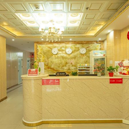 Capital O 417 Truong Son Hotel Ханой Екстериор снимка