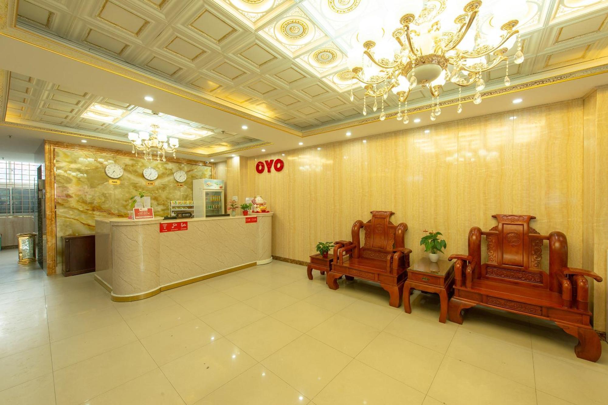 Capital O 417 Truong Son Hotel Ханой Екстериор снимка