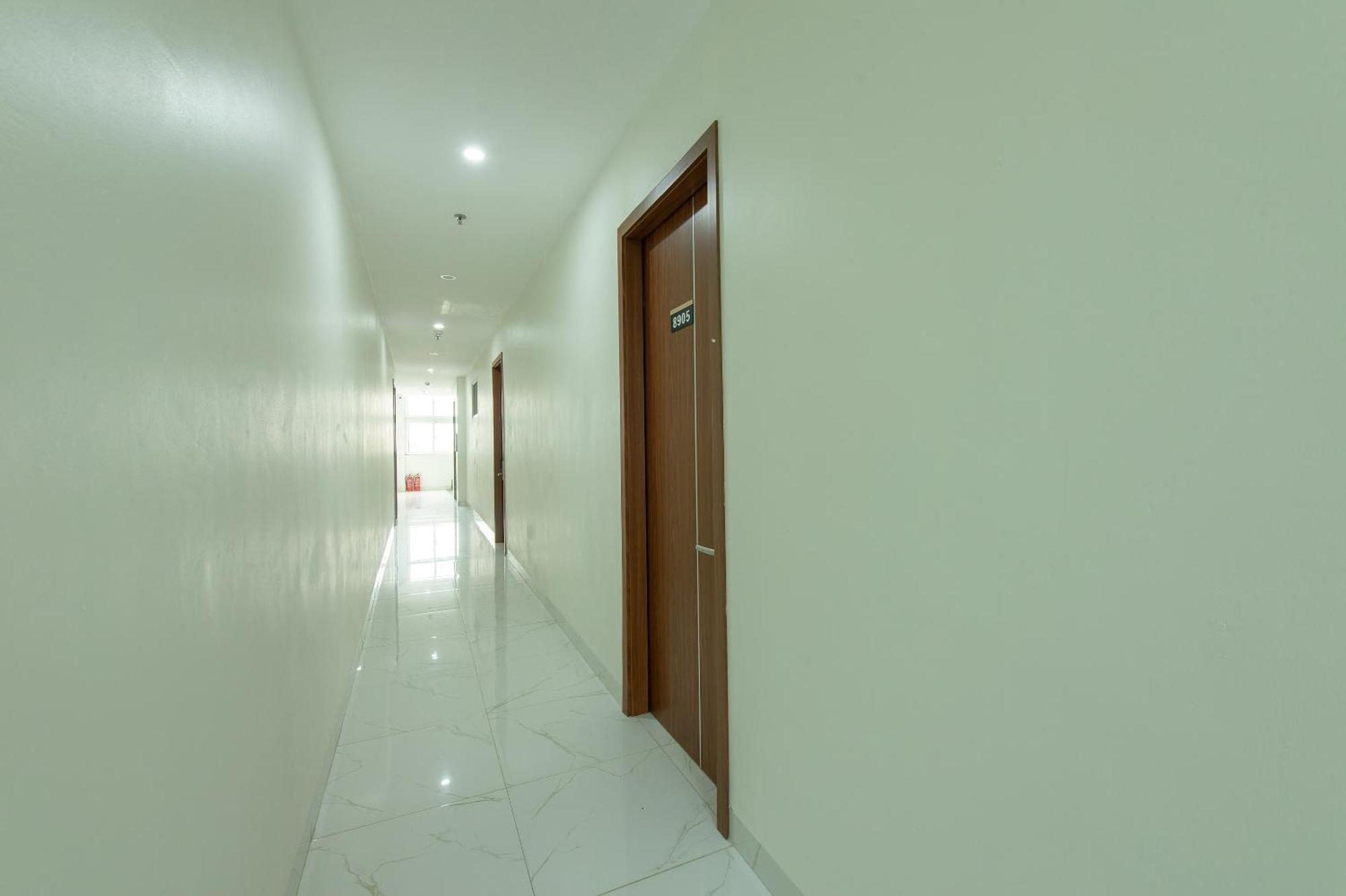 Capital O 417 Truong Son Hotel Ханой Екстериор снимка